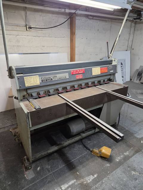 Edwards Truecut shear, front